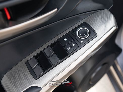 Used 2018 Lexus IS 300 F Sport w/ F Sport Package image 38