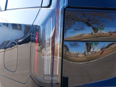 New 2026 Cadillac Escalade Platinum Sport image 15