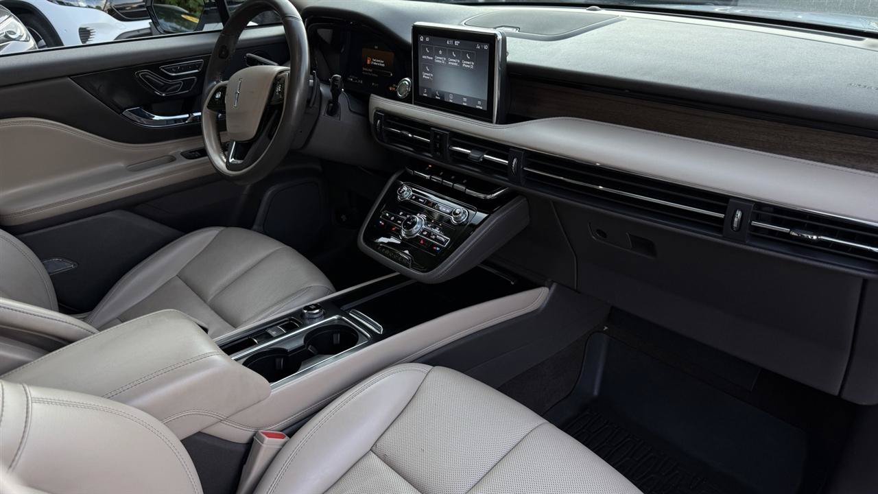 Used 2021 Lincoln Corsair Grand Touring AWD/4WD image 43