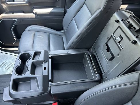 Certified 2025 GMC Sierra 1500 SLT AWD/4WD image 28