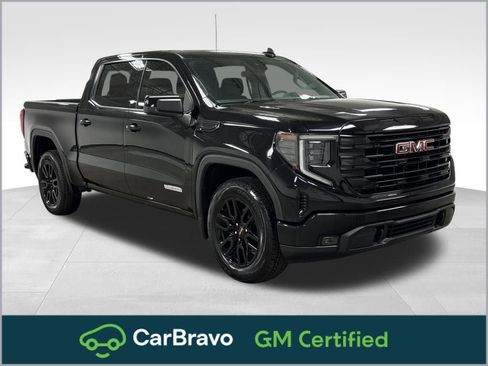 Used 2022 GMC Sierra 1500 Elevation image 1