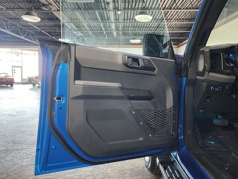 Used 2023 Ford Bronco Big Bend image 13