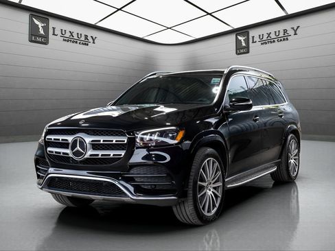 Used 2023 Mercedes-Benz GLS 450 4MATIC image 4