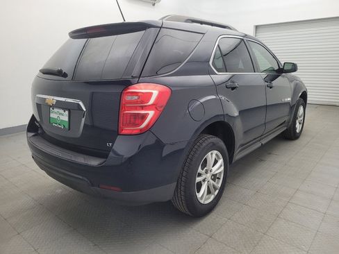 Used 2017 Chevrolet Equinox LT w/ Convenience Package image 9