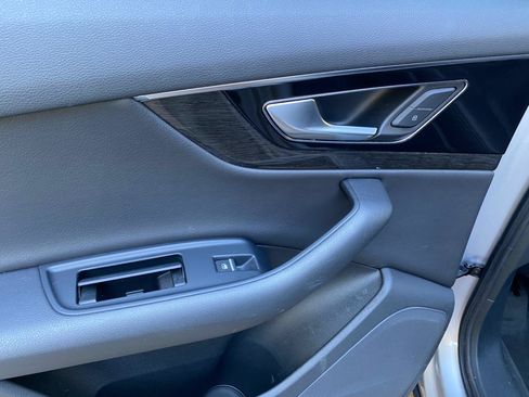Used 2019 Audi Q7 3.0T Premium w/ Convenience Package AWD/4WD image 41