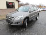 Used 2011 Volkswagen Tiguan S image 3
