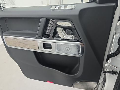 Used 2025 Mercedes-Benz G 550 G 550 image 26