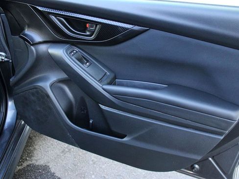 Used 2018 Subaru Crosstrek 2.0i image 23