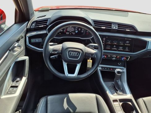 Used 2025 Audi Q3 2.0T Premium AWD/4WD image 9