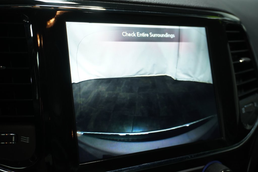 Used 2021 Jeep Grand Cherokee Limited w/ Luxury Group II AWD/4WD image 25