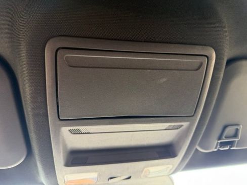 Used 2025 Ford Escape ST-Line FWD image 29