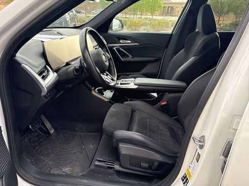 Used 2023 BMW X1 xDrive28i w/ M Sport Package image 10