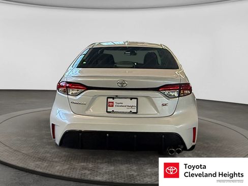 Used 2025 Toyota Corolla SE FWD image 6