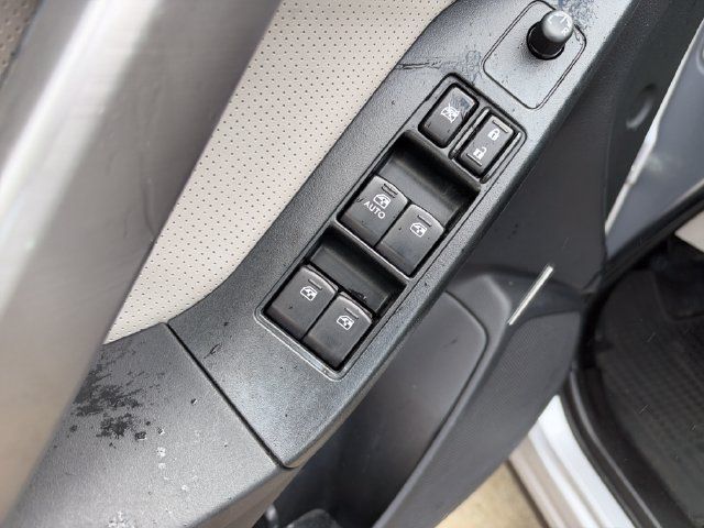 Used 2016 Subaru Forester 2.5i Limited AWD/4WD image 13