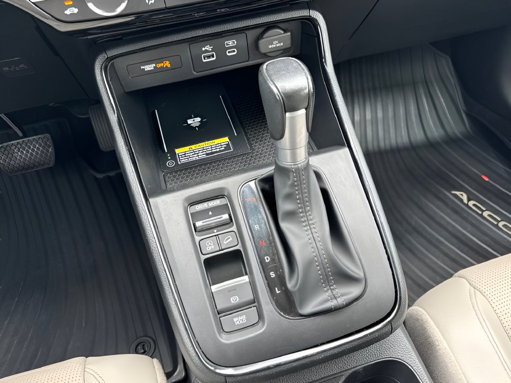 Used 2024 Honda CR-V EX-L image 17