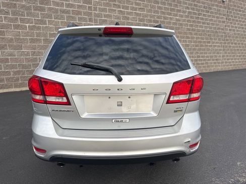 Used 2014 Dodge Journey SXT w/ Flexible Seating Group image 5