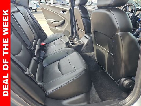 Used 2018 Chevrolet Volt Premier image 11