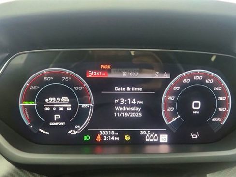 Used 2022 Audi e-tron GT Prestige w/ Prestige Package image 39