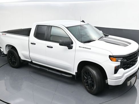 Used 2024 Chevrolet Silverado 1500 Custom w/ Rally Edition image 43