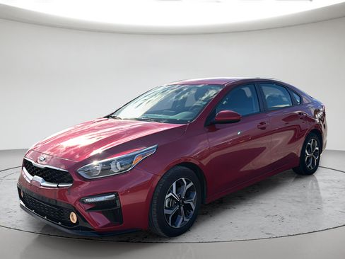 Used 2019 Kia Forte LXS FWD image 10