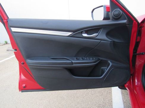 Used 2020 Honda Civic Sport image 14