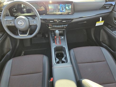 New 2026 Nissan Kicks SR w/ SR Premium Package image 9