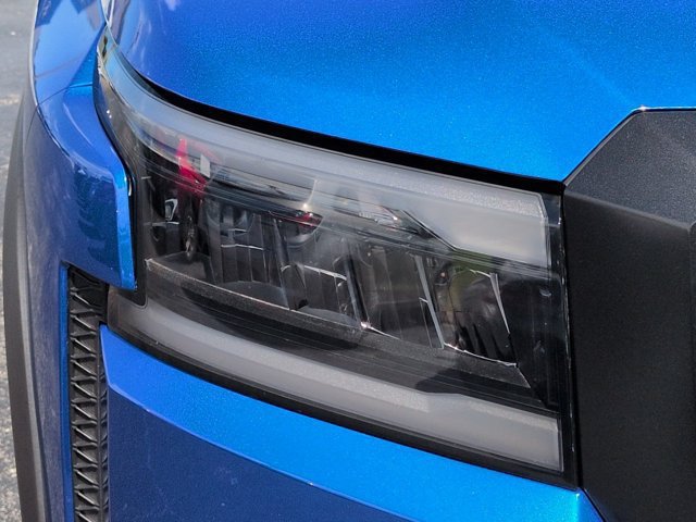 Used 2024 Nissan Frontier PRO-4X w/ Technology Package AWD/4WD image 10