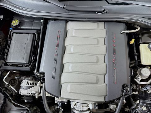 Used 2016 Chevrolet Corvette Stingray Coupe w/ 2LT Preferred Equipment Group image 28