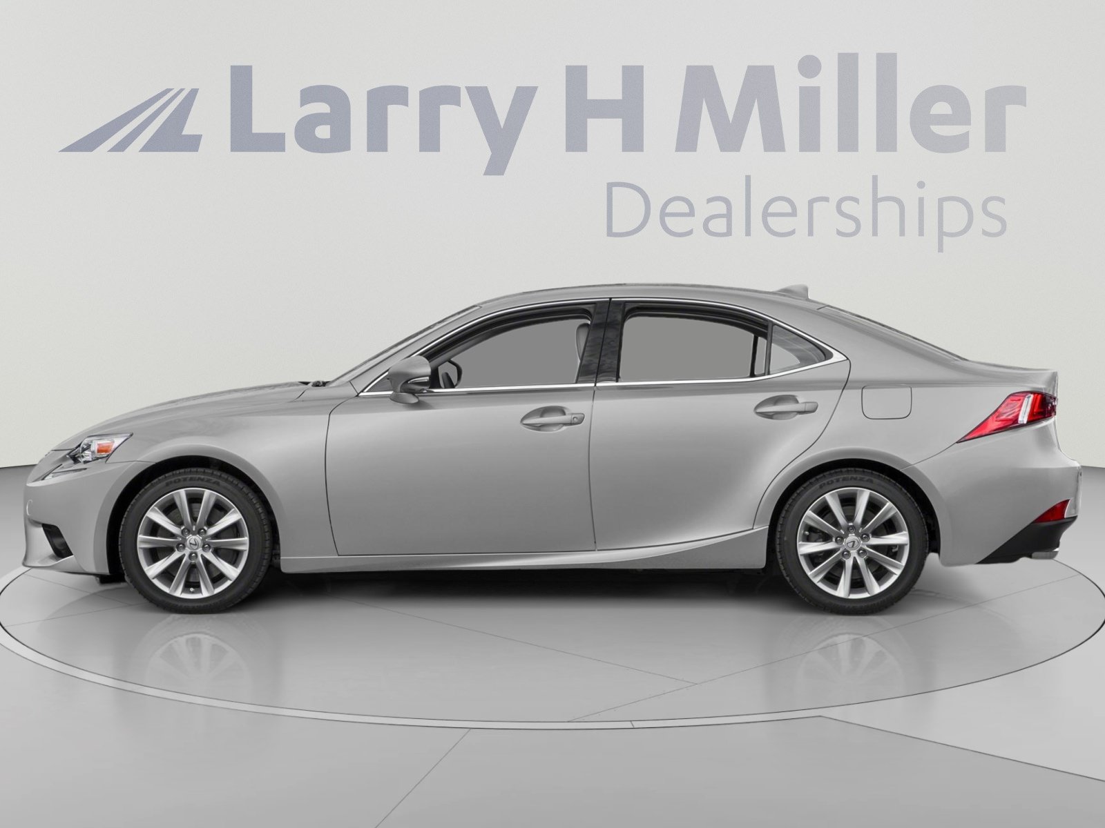Used 2016 Lexus IS 200t w/ Premium Package RWD image 3