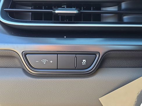 New 2026 Kia Carnival FWD image 27