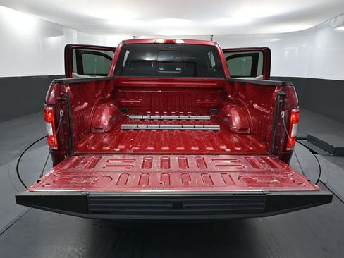 Used 2018 Ford F150 XLT w/ Equipment Group 302A Luxury AWD/4WD image 41