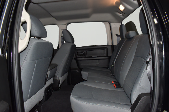 Used 2020 RAM 1500 Express w/ Wheel & Sound Group AWD/4WD image 11