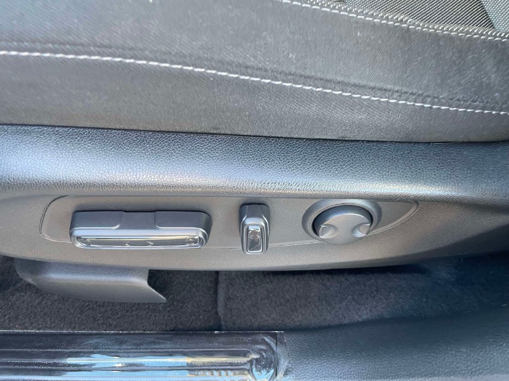 Used 2025 Honda CR-V EX image 22