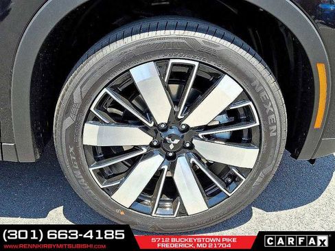 New 2025 Mitsubishi Outlander SE image 5