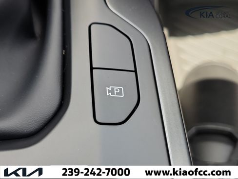 New 2026 Kia K4 FWD image 27