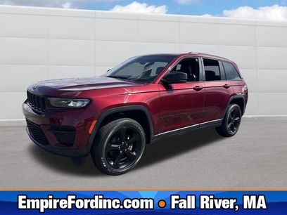 Used 2023 Jeep Grand Cherokee Altitude
