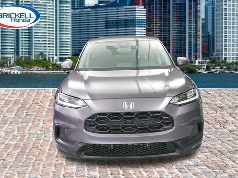 Certified 2024 Honda HR-V LX image 2