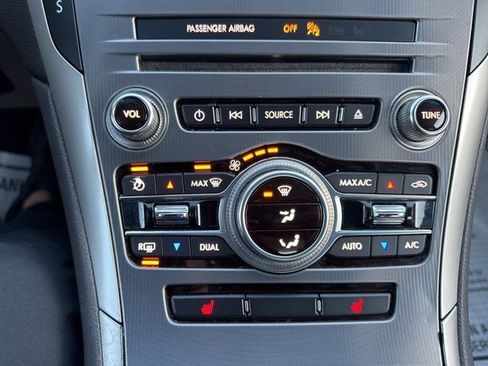 Used 2017 Lincoln MKZ Premiere image 27