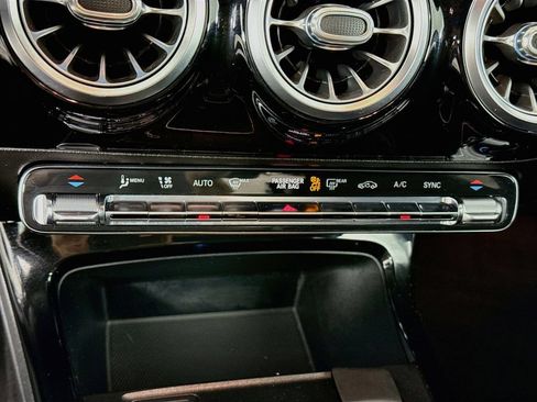 Used 2019 Mercedes-Benz A 220 4MATIC image 16