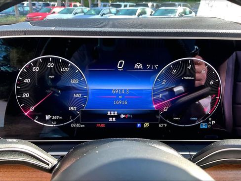 Used 2024 Mercedes-Benz GLS 450 4MATIC w/ AMG Line Exterior image 26