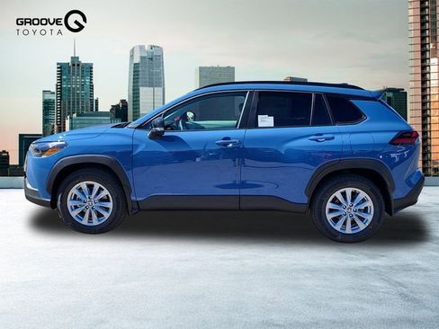 New 2026 Toyota Corolla Cross LE image 2