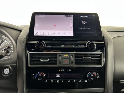 Used 2024 INFINITI QX80 Sensory AWD/4WD image 21