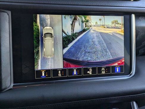 Used 2024 GMC Yukon Denali w/ Max Trailering Package image 13