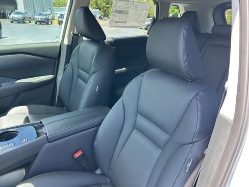 New 2026 Nissan Rogue SV FWD image 21
