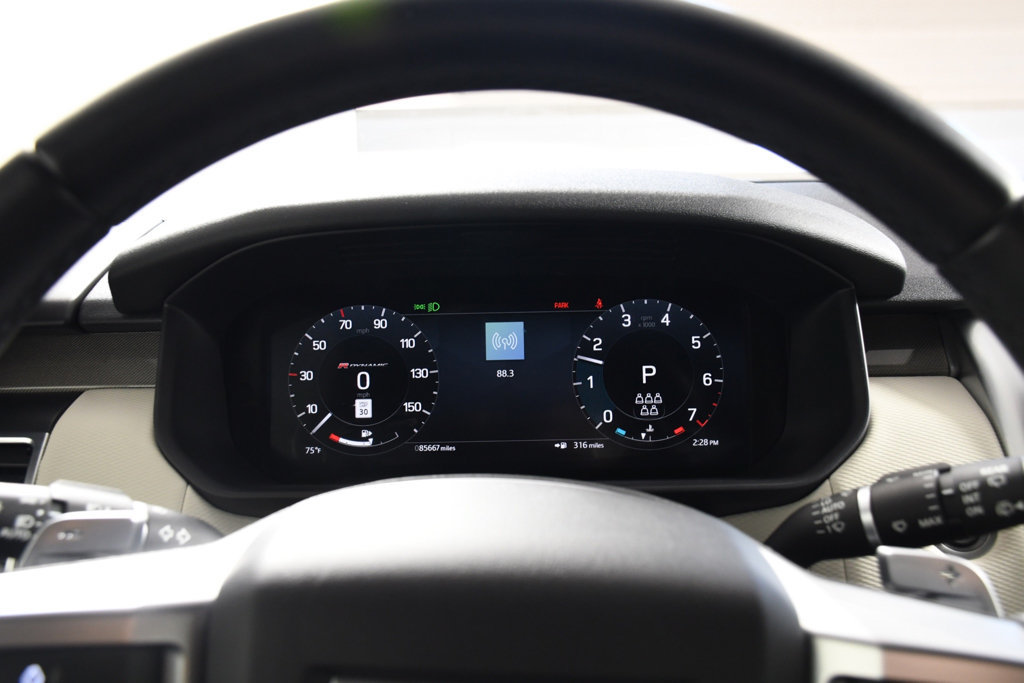 Used 2023 Land Rover Discovery S R-Dynamic AWD/4WD image 31