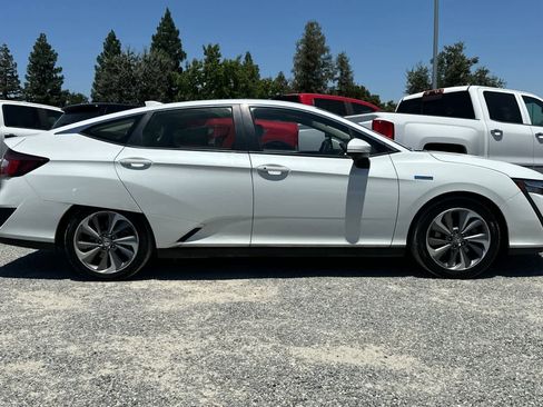 Used 2019 Honda Clarity Plug-In Hybrid image 9