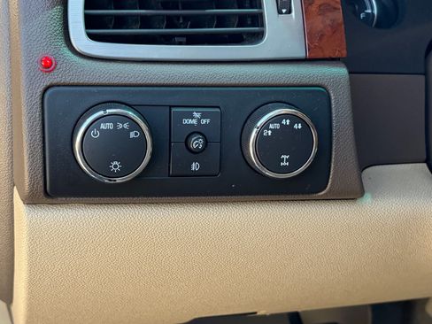 Used 2009 Chevrolet Tahoe LT AWD/4WD image 10