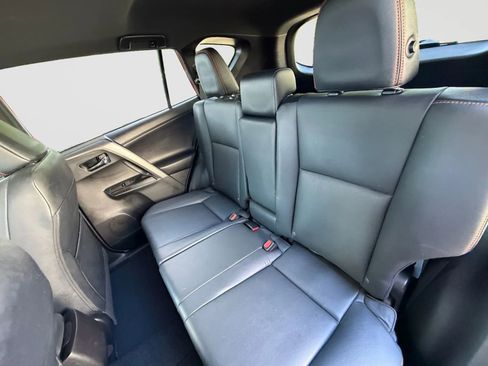 Used 2016 Toyota RAV4 SE AWD/4WD image 15
