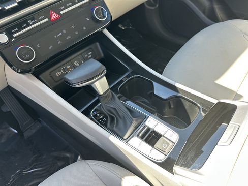 Used 2025 Hyundai Tucson SEL FWD image 26