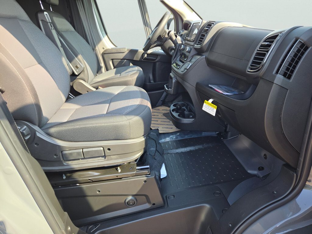 New 2026 RAM ProMaster 1500 w/ Cold Weather Group FWD image 7